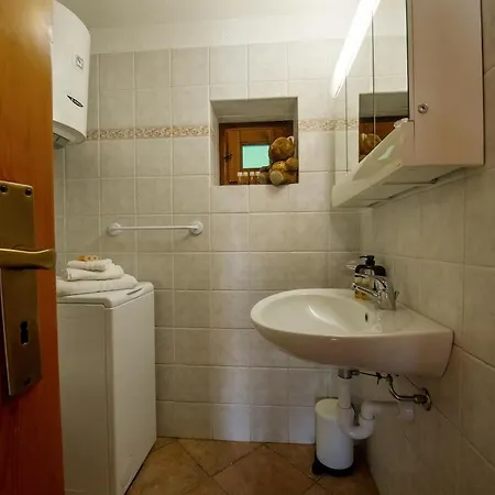 Le Mazot 샬레 쿠르마예